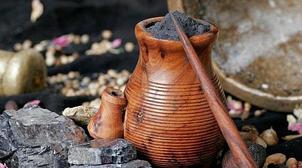 Aïnek Mizanek: Qu’est ce qui se cache dans votre Khôl ? Réponse, ce lundi à 22h…