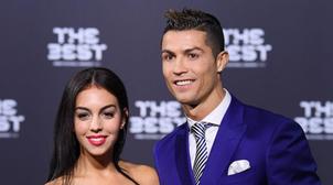هل تزوج كريستيانو رونالدو برفيقته جورجينا سرا في المغرب؟