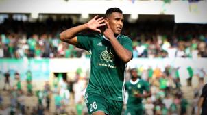 الانفصال عن كوليبالي يفتح الباب أمام عودة الورفلي للرجاء الرياضي
