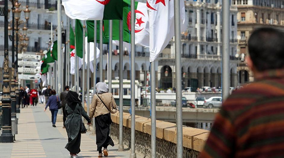 رسميا.. انطلاق اليوم الأحد حملة الانتخابات الرئاسية بالجزائر