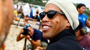 Ronaldinho testé positif à la Covid-19