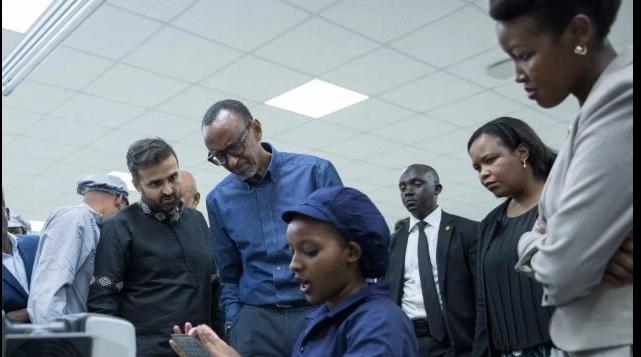 Le Rwanda devient le 1er pays en Afrique à fabriquer localement des smartphones