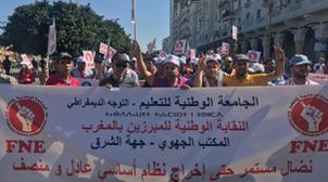 Journée mondiale des enseignants : une marche nationale à Rabat contre la détér…