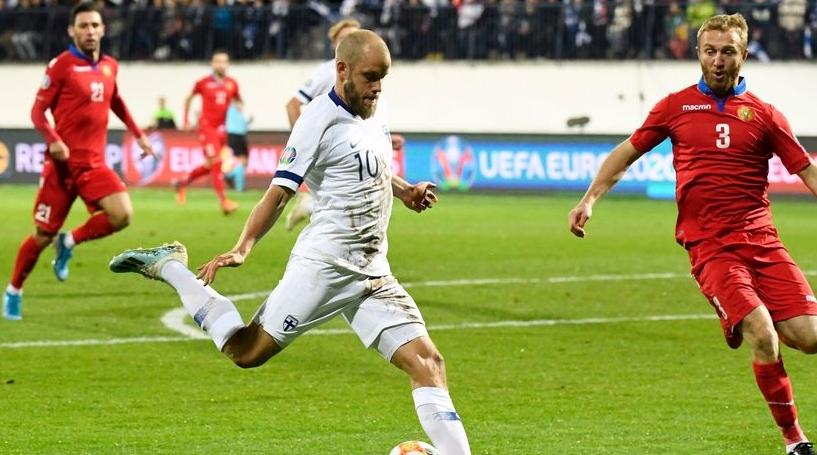 Foot: La Finlande se qualifie pour le premier Euro de son histoire