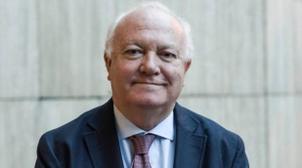 M. Moratinos rend un hommage à SM le Roi pour Son action au service de la compr…