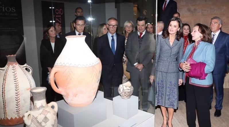 La Reine Letizia d'Espagne inaugure une exposition sur les arts Amazighs en pré…