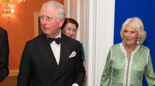 Royaume-Uni : L’épouse du prince Charles revêt le caftan offert par SM le Roi M…