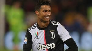 Quand Cristiano Ronaldo donne un cours de saut à Novak Djokovic (VIDEO)