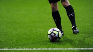 Un Egyptien de 74 ans devient le plus vieux footballeur professionnel de l'hist…
