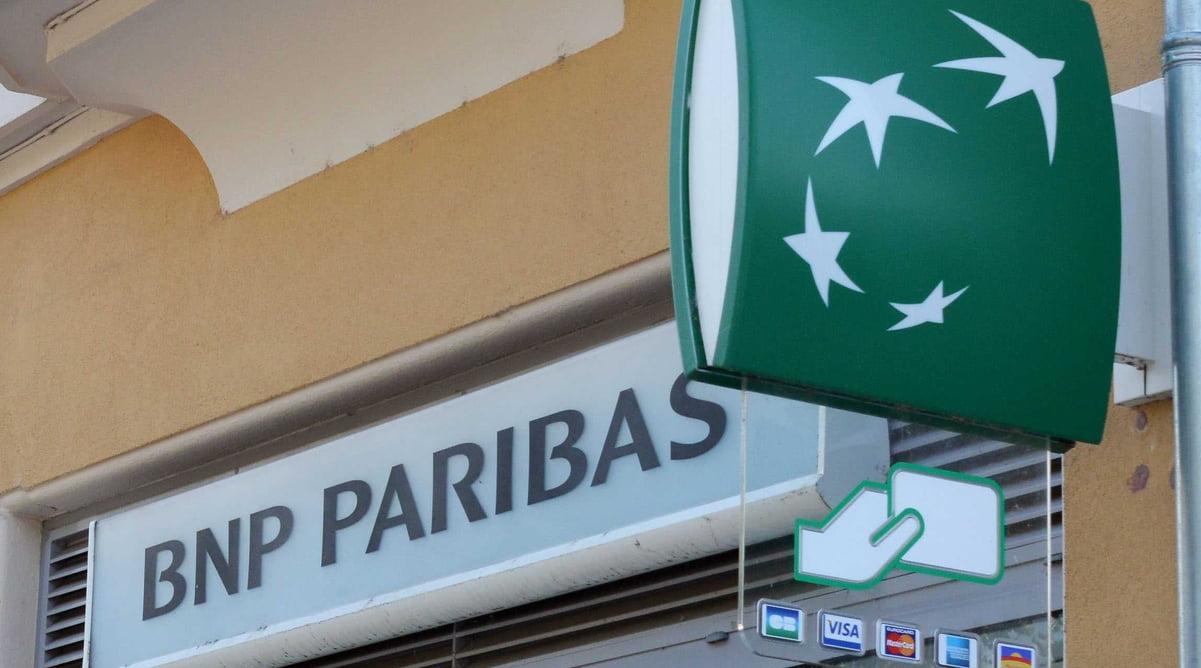 France : L'association «Action droits des musulmans» se voit fermer son compte …