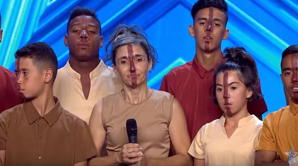 أطفال مغاربة متخلى عنهم يحكون معاناتهم في برنامج اكتشاف المواهب بإسبانيا