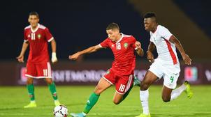 ما هو سبب ارتداء المنتخب الوطني لأقمصة "أديداس" رغم تعاقدها مع "بوما"؟