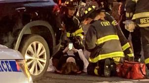 A New York, ils soulèvent un SUV de plus de 2 tonnes pour débloquer une femme c…