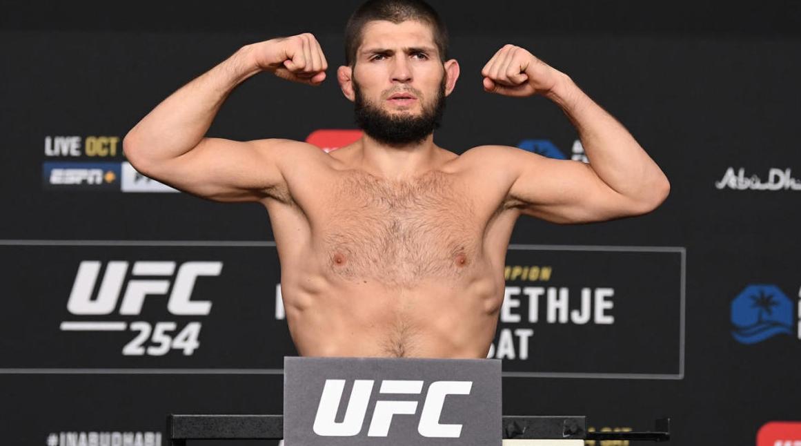 Arts Martiaux : La star des MMA Khabib Nurmagomedov annonce sa retraite