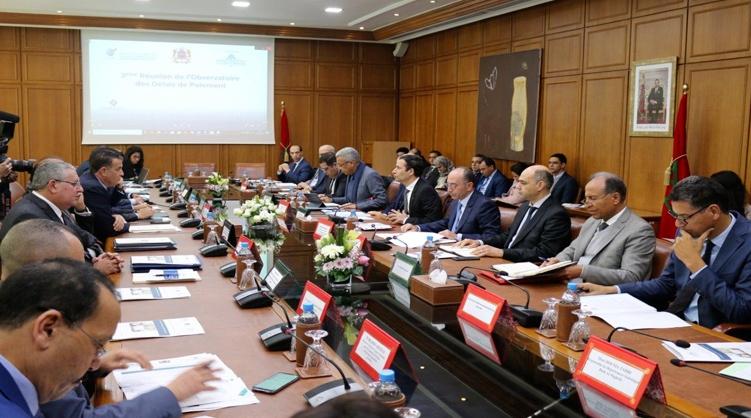 الغرامات المالية وصفة بنشعبون والباطرونا لاجبار المقاولات المتأخرة في أداء مس...