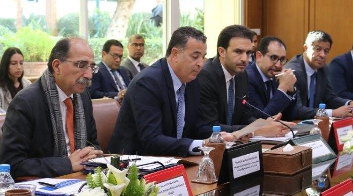 المقاولات تشتكي من تماطل الإدارات في أداء ما بذمتها.. والحكومة تستجيب بفرض غر...