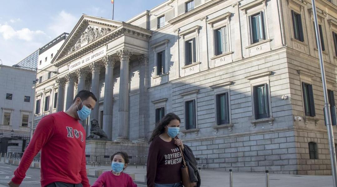 Relance touristique: L'Espagne plaide pour un carnet européen de vaccination