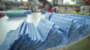 Appui financier du PNUD à la DGAPR: une capacité de production de 20.000 masque…