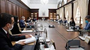 Le Conseil de gouvernement suit un exposé sur les mesures prises pour sécuriser…