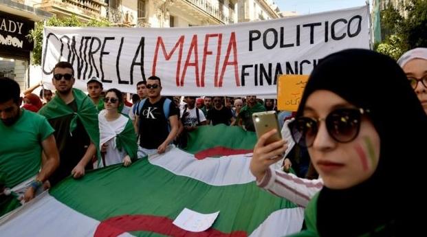 أحكام قاسية بالسجن بتهم فساد في الجزائر ضد مقربين من بوتفليقة