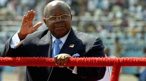 Décès à Dar Es Salam de l'ancien président tanzanien Benjamin Mkapa