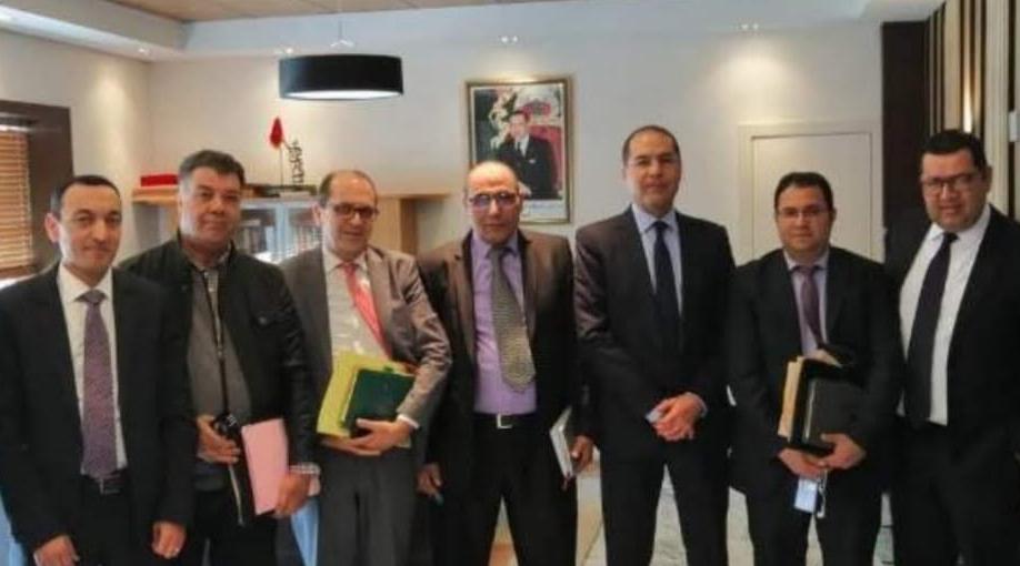 أرباب المقاهي يجتمعون بالمدير العام للجماعات المحلية للمطالبة بإعفائهم من الج...