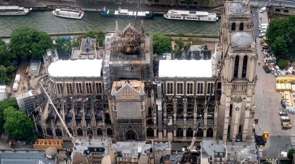 France : Notre-Dame de Paris sera finalement reconstruite à l'identique