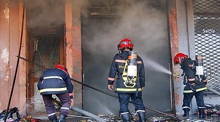 البيضاء.. انفجار قنينة غاز يتسبب في وفاة شخص وجرح آخرين وتسجيل خسائر مادية كبيرة