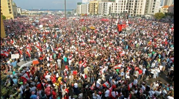 Manifestations au Liban: Un policier tué et 238 personnes blessées