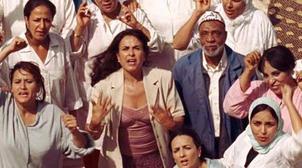 Zakia Tahiri tord le cou aux stéréotypes dans "Number One", votre film du diman…