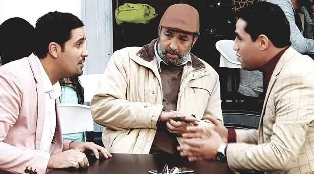 مواقف كوميدية لأبناء رفقة والدهم بسبب المال في فيلم "الشبيه"...تتابعونه مساء ...