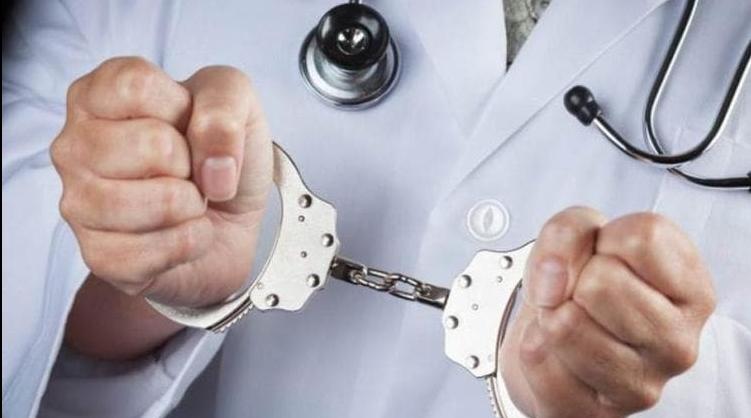 Affaire Raissouni : Solidaires avec leur confrère, les médecins du privé prenne…