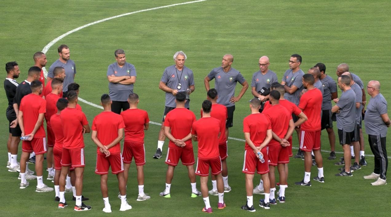 مساعدو خاليلوزيتش يواصلون الرحيل عن طاقم الأسود