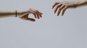 Kif El Hal: Les adultes ont, eux aussi, besoin d’affection et de tendresse