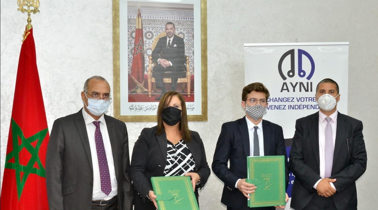 Settat: Signature de la convention d’incubation du projet AYNI à la Cité de l’i…