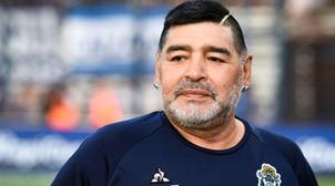 Un rapport d'une commission d’enquête révèle que Maradona a agonisé pendant 12H…