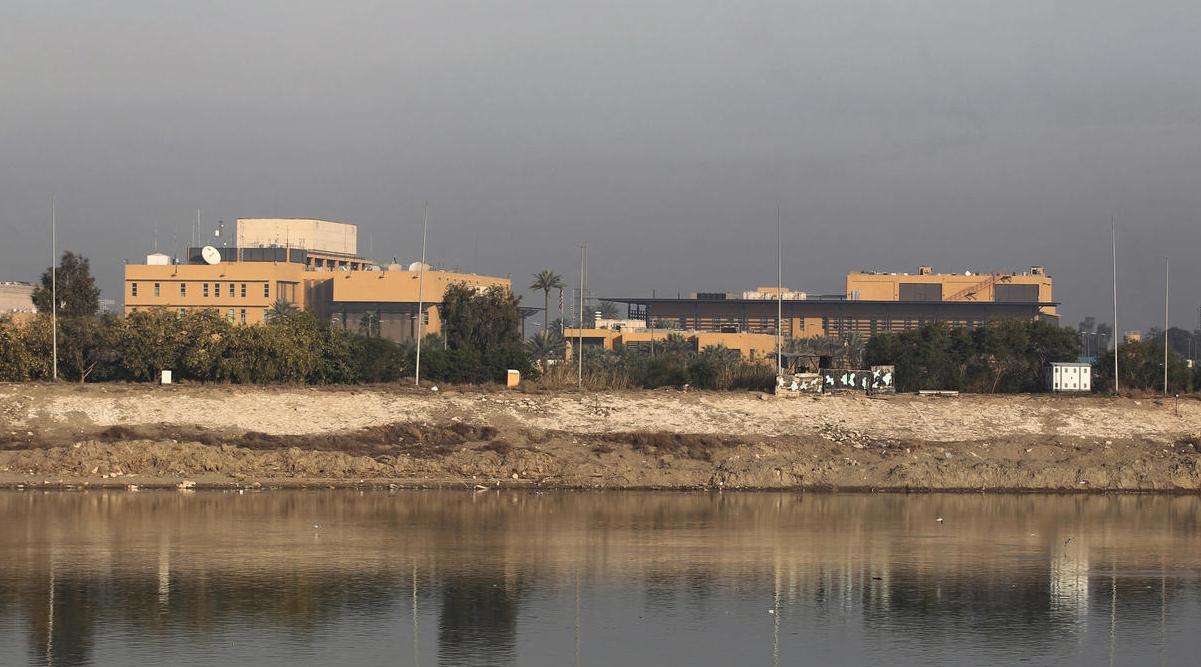 Irak : L’ambassade américaine à Bagdad visée par des roquettes