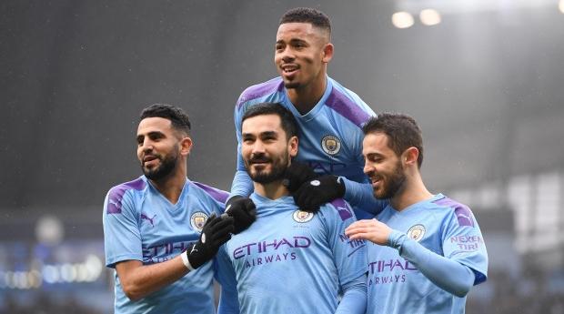 نجم مانشستر سيتي: "تتويج ليفربول بالدوري الإنجليزي قرار عادل"