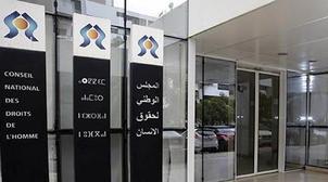 معطلون بفاس يوقفون إضرابهم عن الطعام بعد وساطة من مجلس حقوق الإنسان