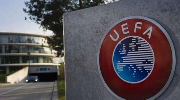 Ligue des Champions: face au front de "la Super Ligue" l'UEFA adopte sa réforme