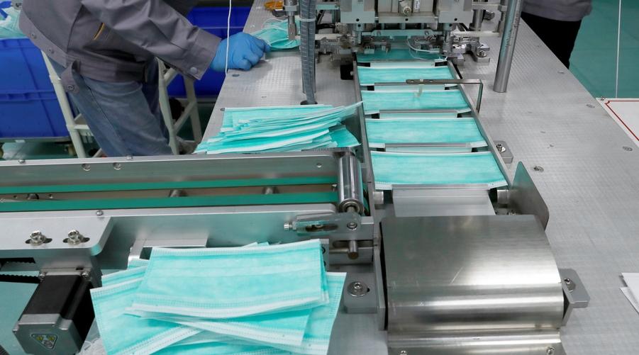 Tanger: Production et distribution de 4 millions de masques gratuitement aux ha…