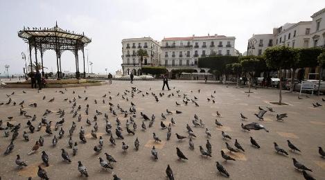 Coronavirus : 500.000 familles menacées de pauvreté en Algérie (Responsable)