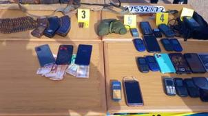 العيون: حجز سلاح كلاشينكوف وبندقية صيد بحوزة عصابة تنشط في مجال الاتجار في ال...