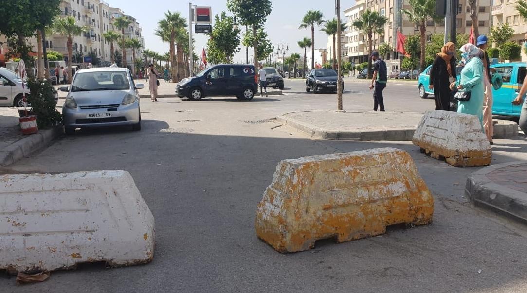 حالة الطوارئ الصحية: السلطات العمومية ستلجأ إلى إغلاق الأحياء السكنية التي قد...