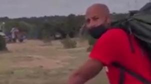 ياسين .. مغربي يقرر أن يحج الى بيت الله مشيا على الأقدام في رحلة دامت 4 سنوات
