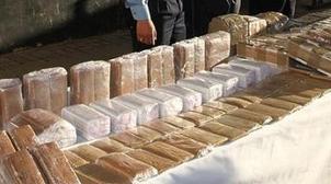 Agadir: Interpellation de deux individus en possession d'une tonne et 376 kilog…