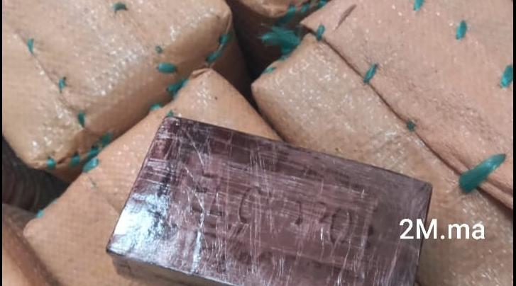 Amskroud : Saisie de près de 900 kilogrammes de résine de cannabis