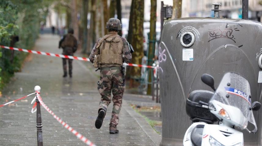 Attaque près des locaux de Charlie Hebdo : un deuxième suspect interpellé