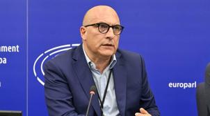 "Choc" au Parlement européen et à Alger après la condamnation du journaliste al…