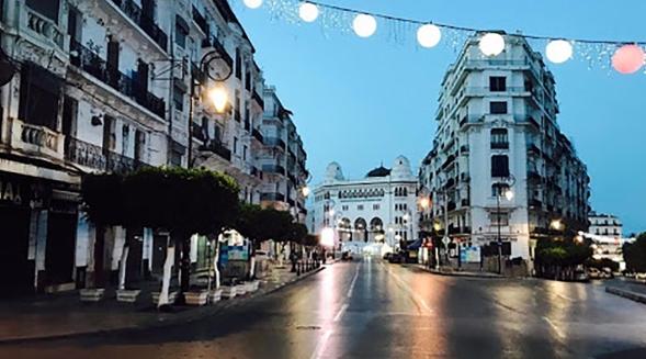 Algérie: prorogation pour 15 jours du confinement à domicile dans 29 wilayas